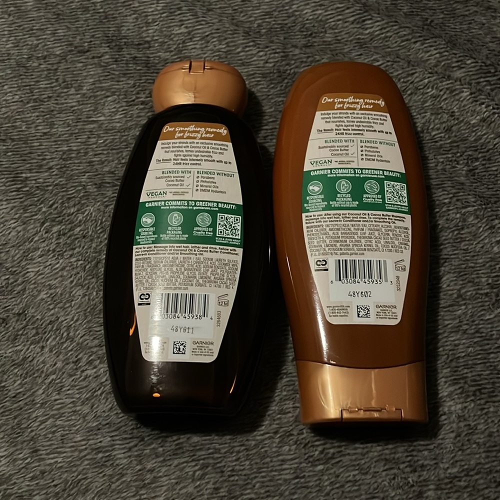 NWT Garnier Whole Blends Smoothing Shampoo and Conditioner - Picture 2 of 6